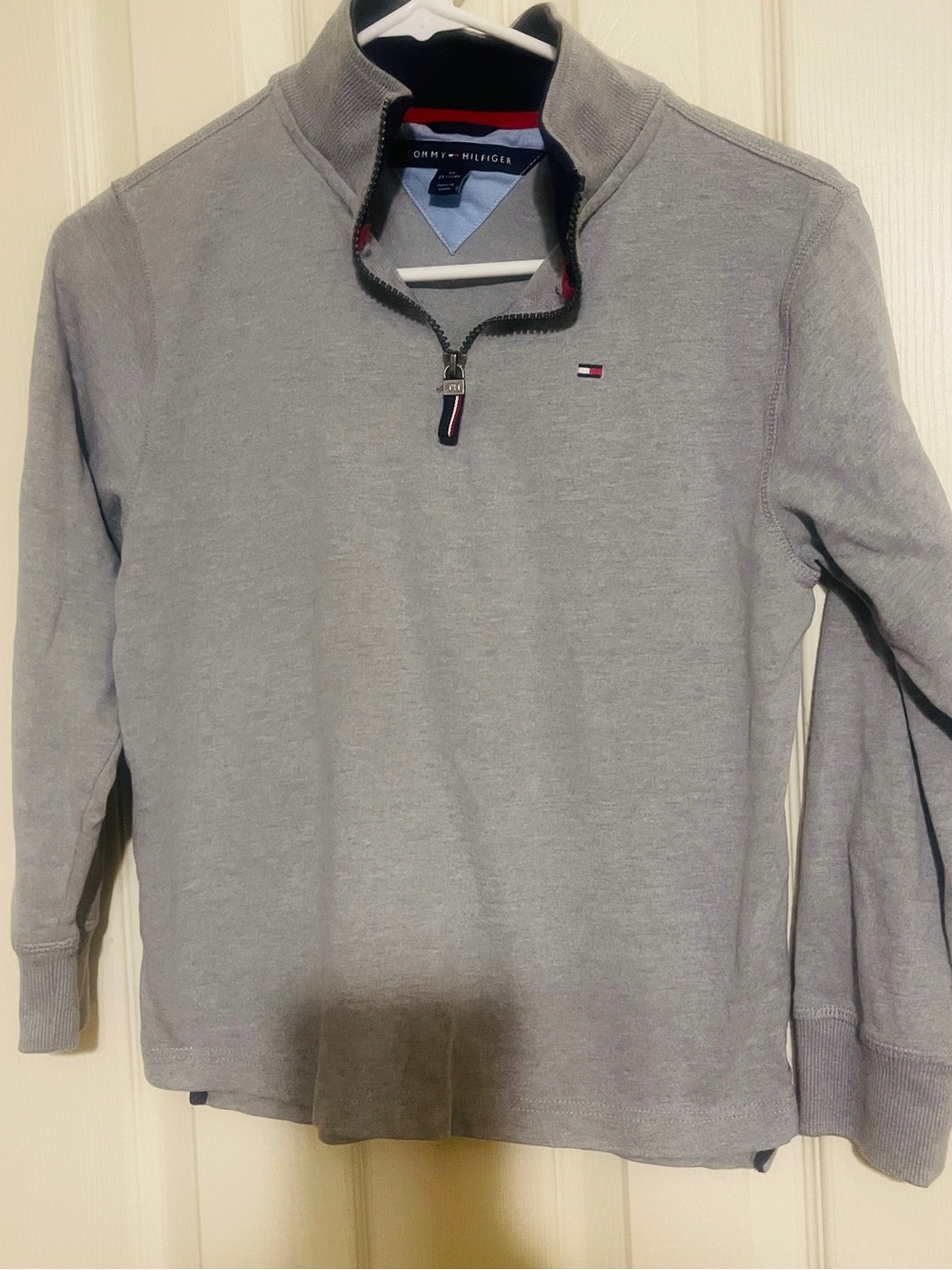 Tommy Hilfiger Men’s Light Gray Quarter-Zip Sweater with Flag Logo